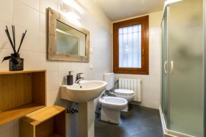 Riva De Biasio Charming Apartment R&R - image 11