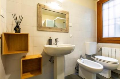 Riva De Biasio Charming Apartment R&R - image 9