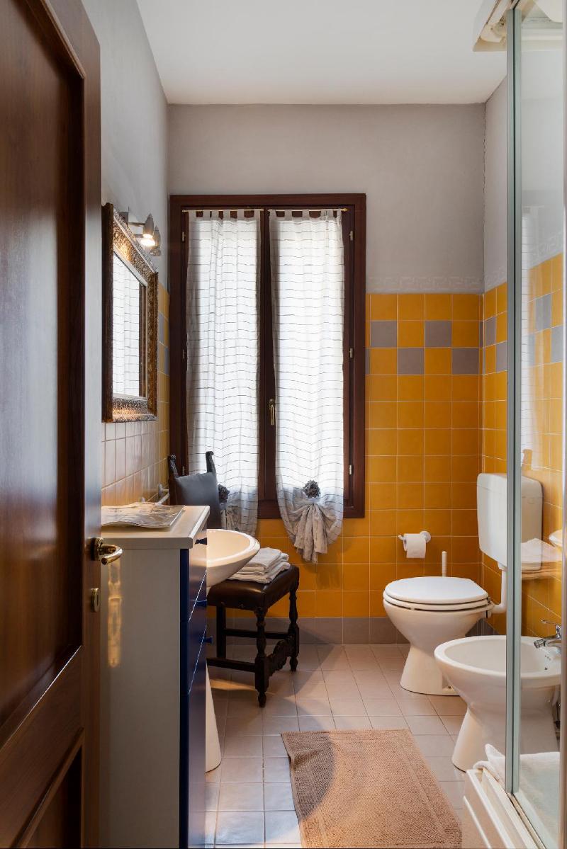 the Contemporary & Baroque House - image 3