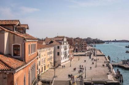 Ca' del Santo Canal View and Terrace - image 16