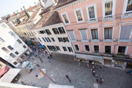 Venice Luxury Terrace View of San Marco - image 17
