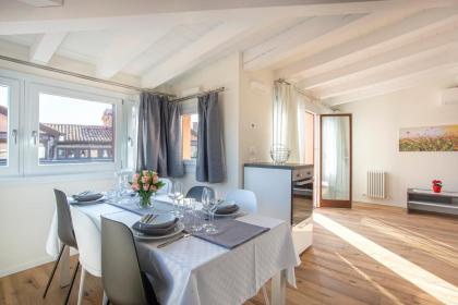 Venice Luxury Terrace View of San Marco - image 2
