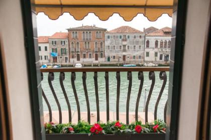 mURANO Suites  AmEtIStA Venice