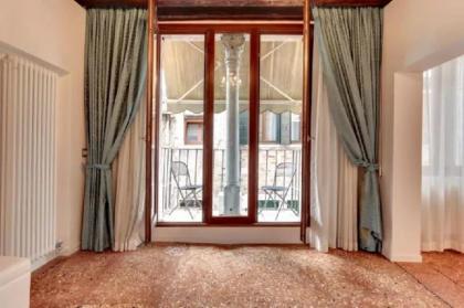 CA' GIORGIA VENICE BALCONY APARTMENT