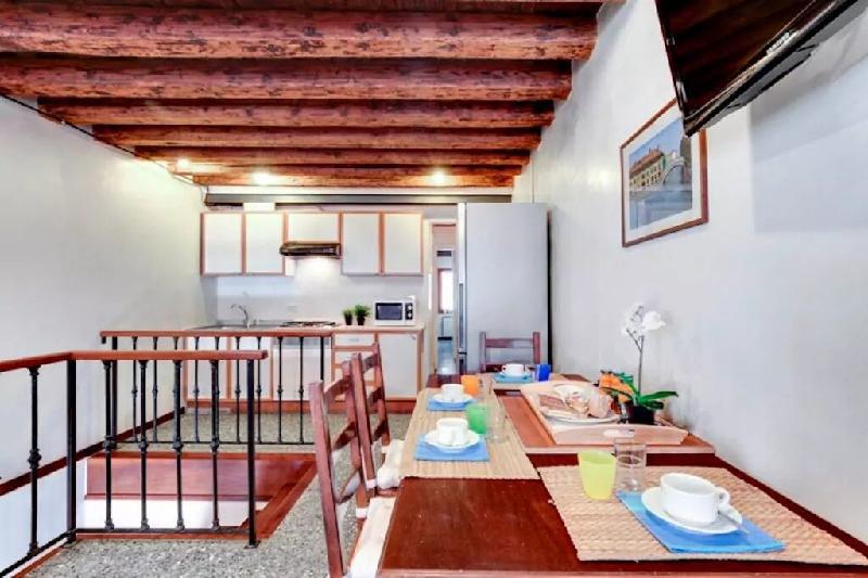 GUGGENHEIM COLLECTION VENICE APARTMENT - main image