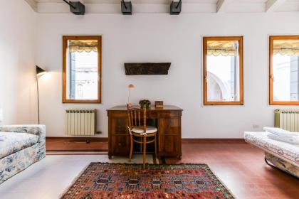 Secret Loft - image 6