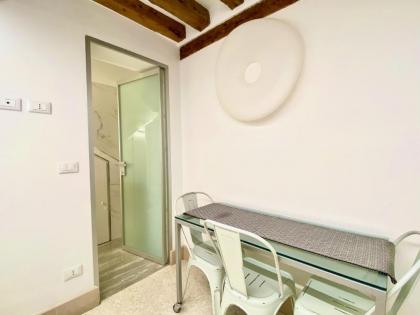 Venice Boutique House - image 9