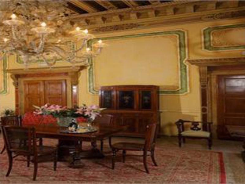 Arcadia Boutique Hotel - image 2