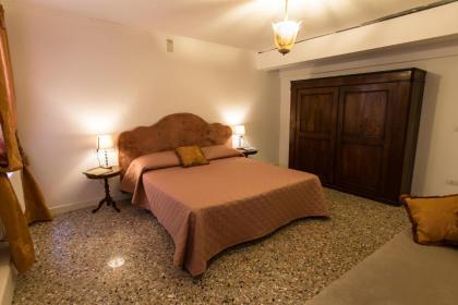 Ca' Nal Apartments - image 18