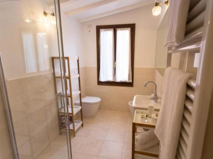 Ca' Nal Apartments - image 30