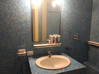 Exclusive Ca Quadri Apartments - image 9