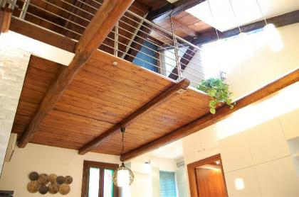 Loft with terrace 10 minutes from S Marco - image 16