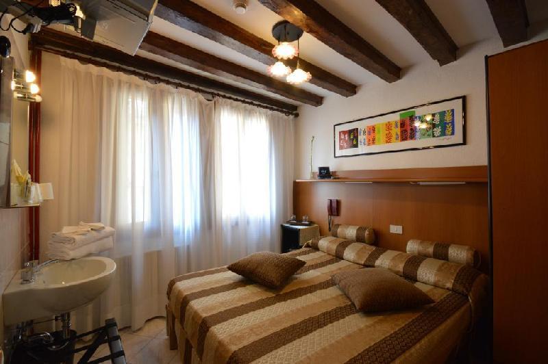 Albergo Marin - image 4