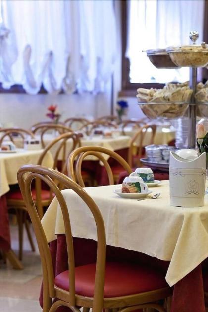 Hotel Belle Arti - image 7