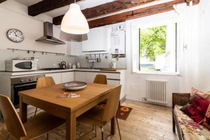Veneziacentopercento Campaniel Apartment - image 1