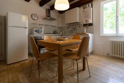 Veneziacentopercento Campaniel Apartment - image 3