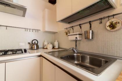 Veneziacentopercento Campaniel Apartment - image 9