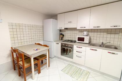 Veneziacentopercento Picenin Apartment - image 7