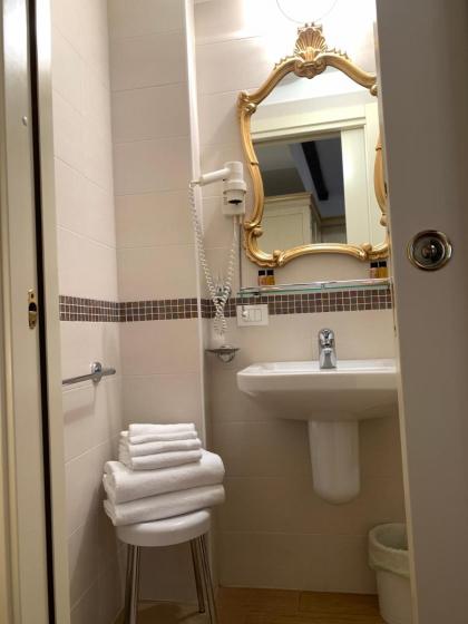 Rio del Piombo Suites - image 8