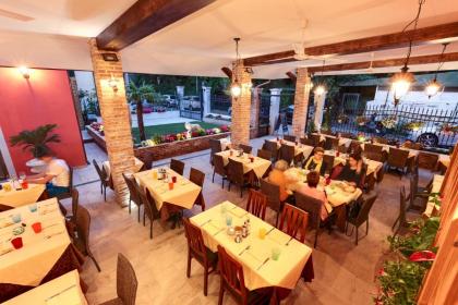 New Reiter Hotel - image 10