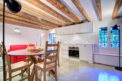 Grandcanal-Red - image 12