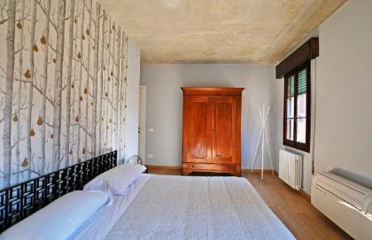 Ca Corte Nova design apartment with canal view - image 20