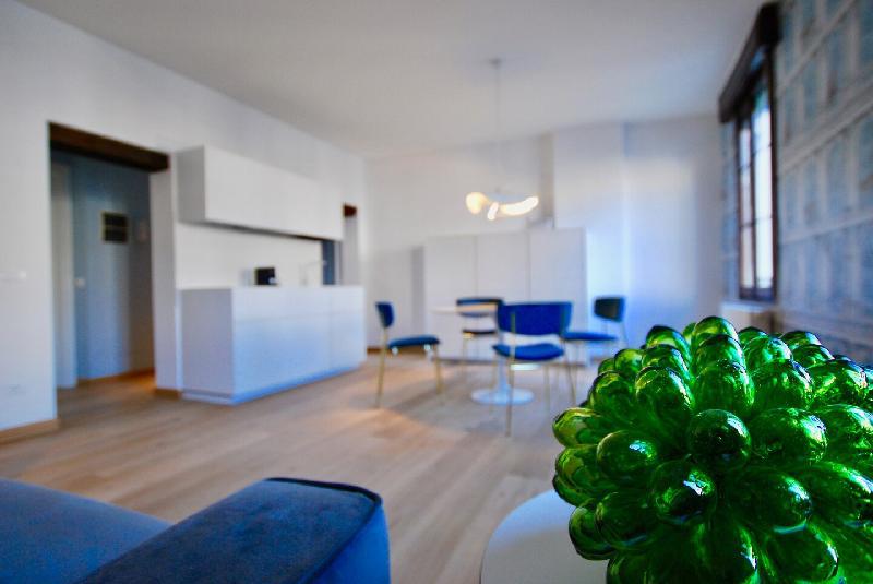 Ca Corte Nova design apartment with canal view - image 3