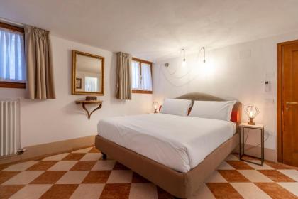 San Silvestro House - image 6