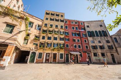 CAmPANILE VENICE mEStRE Venice 