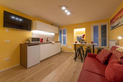 NINA VENICE APARTMENT - image 10