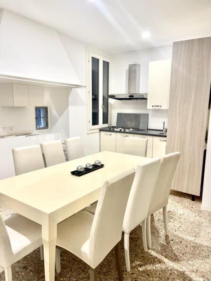 Royal Rialto Apartment - Grand Canal View - image 29