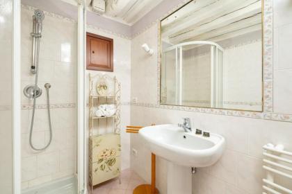 Appartamenti Superior in Via Garibaldi by Bricola Apartments - image 27
