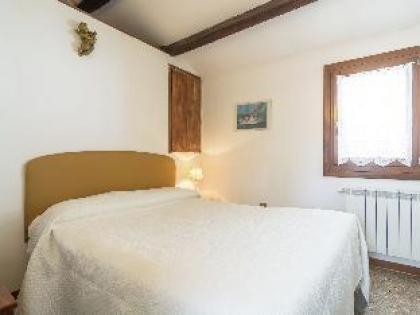 Appealing Apartment in Venice with Sitting Room - image 14