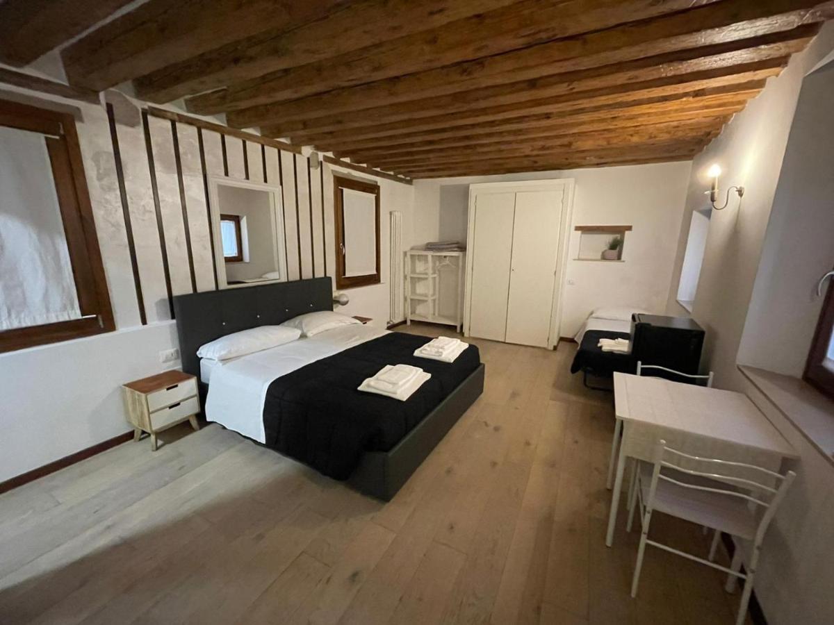 Dimora Blu Suite - image 2