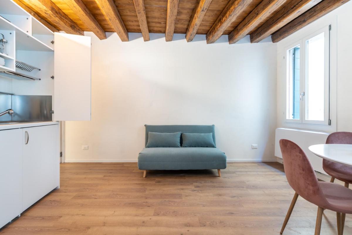Palazzina Schiavoni - image 4