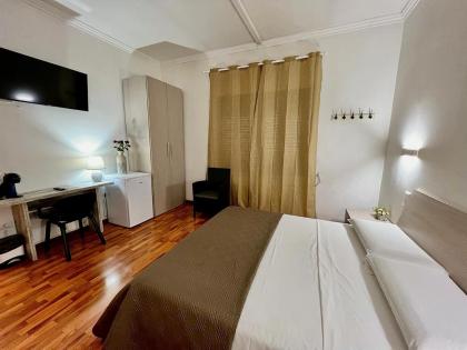 Venice Suites - image 23