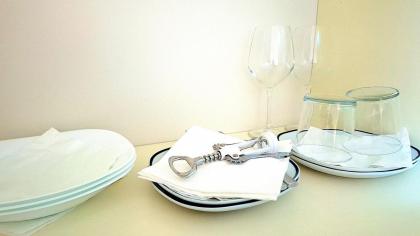 Venice Suites - image 6
