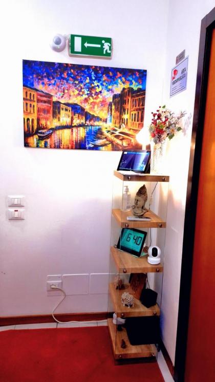 Venice Suites - image 8