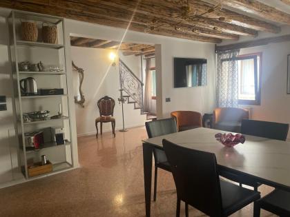 Ca' ai Sospiri - image 14