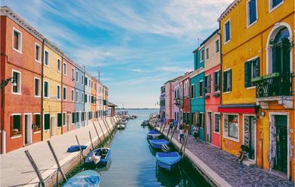 Beautiful Apartment In Venezia With Wifi And 1 Bedrooms 2 - image 12