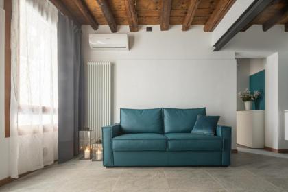 Castello Apartment with Garden R&R - image 16