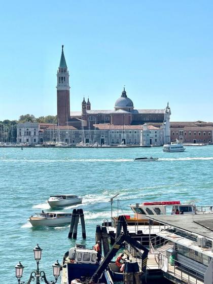 The B Collection - Riva Schiavoni - Bacino San Marco View - image 1