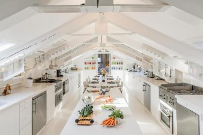 La casa di Hubert De Givenchy - Dimora Italia - image 9