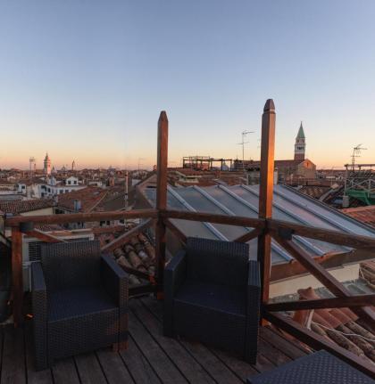 LaLux Venezia - image 25