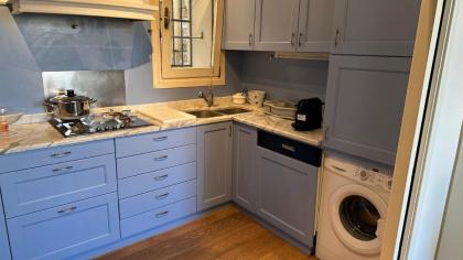 Albrizzi Charme apartment - image 2