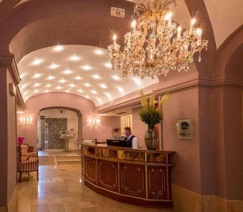 Schlosshotel Römischer Kaiser - image 4