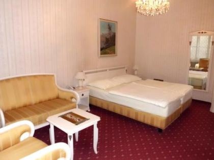 Hotel Pension Residenz - image 10