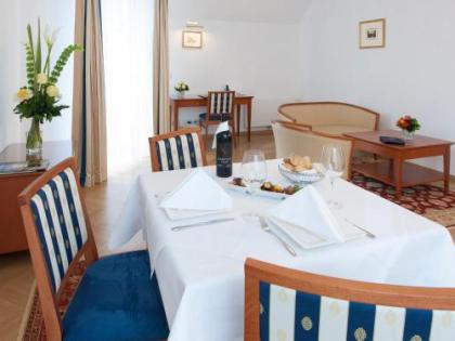 Hotel Ambassador - image 15