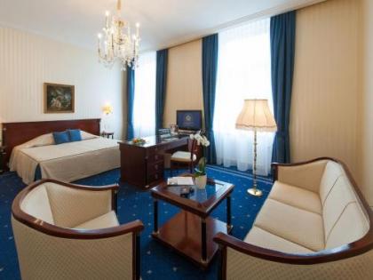 Hotel Ambassador - image 8