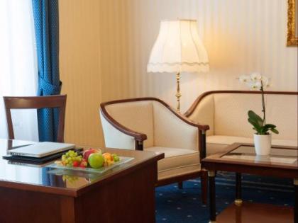 Hotel Ambassador - image 9
